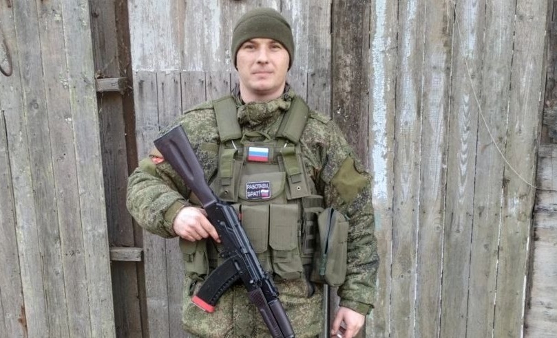 Саратовский боец СВО посвятил награду детям