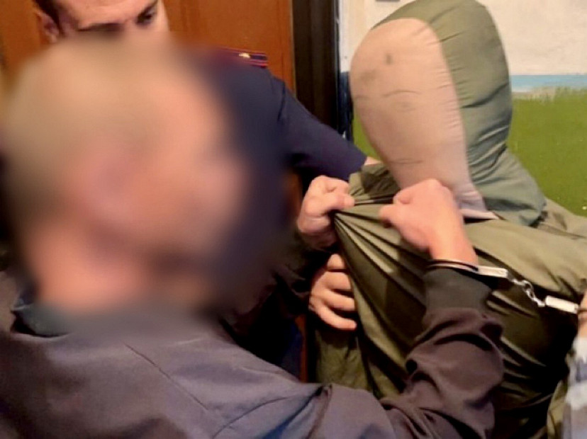 Саратовец до смерти избил пенсионера в подъезде и получил 10 лет колонии