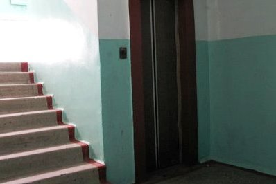 В квартире многоэтажки нашли гнилостный труп одинокого мужчины