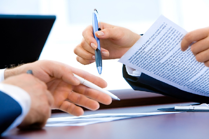 Следователь полиции подделала доказательства по делу о краже