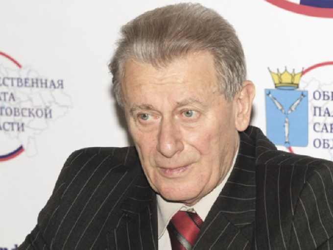 Ландо объявил об уходе с поста главы Общественной палаты