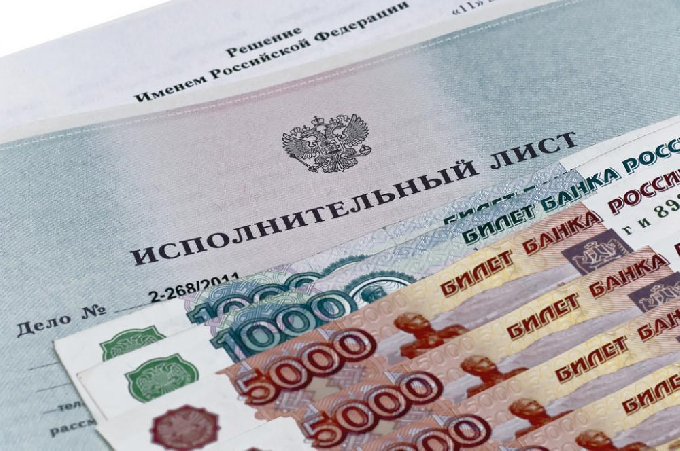Житель Энгельса отработает долги по алиментам 7-летней дочери