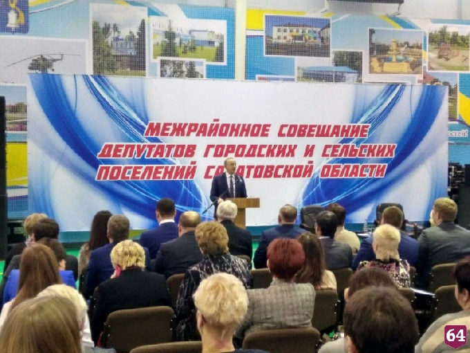 Губернатор призвал готовить будущих врачей со школьной скамьи 