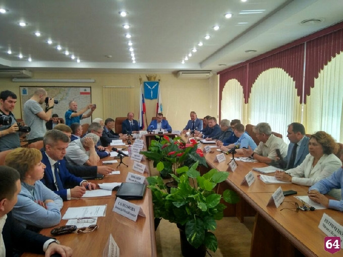 В «Саратовских авиалиниях» считают убыточным содержание аэропорта без полетов