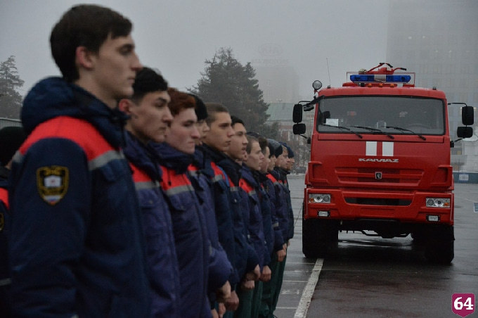 Саратовским спасателям вручили новую технику