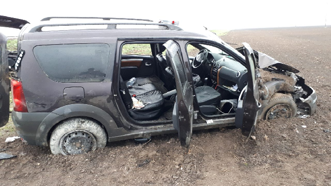 В слетевшем с трассы «Ларгусе» пострадали 5 человек