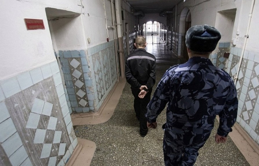 Арестанта осудят за мат в адрес сотрудника УФСИН 