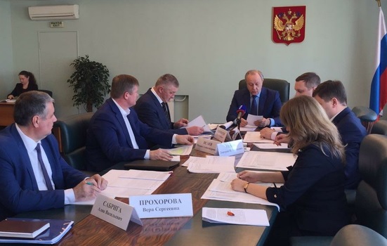 Радаев назвал работу министра по программе капремонта «детским садом»