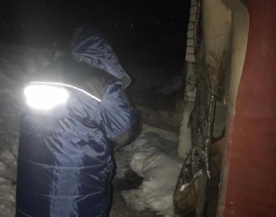 В Саратове бомж на заброшенной даче совращал двух мальчиков