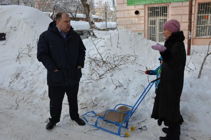  В Саратове чиновники не нашли идеальных дворов