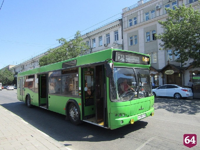 В День Победы автобусы Саратова поменяют маршруты движения 