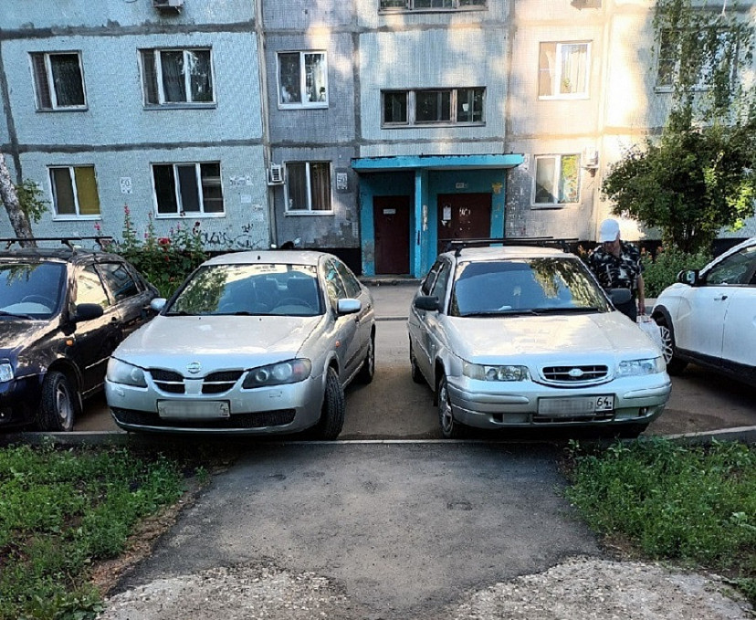 Бусаргин поручил Мокроусовой разобраться с парковками в Саратове