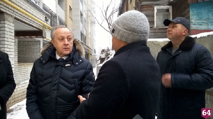 Радаев пристыдил депутатов за проволочку в решении вопроса дольщиков 