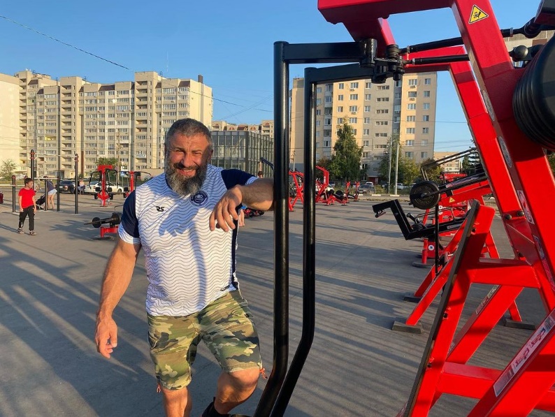 Максюта анонсировал создание в Саратовской области шестого народного фитнес-парка