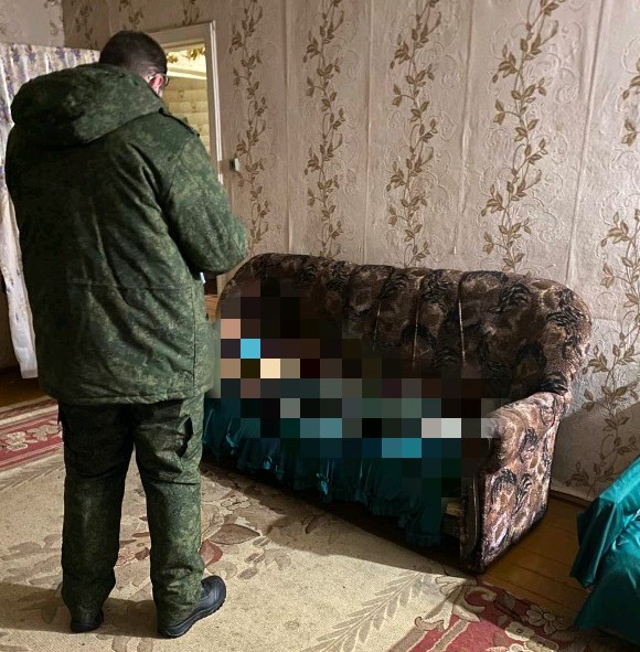 В частном доме нашли зарезанного 38-летнего мужчину