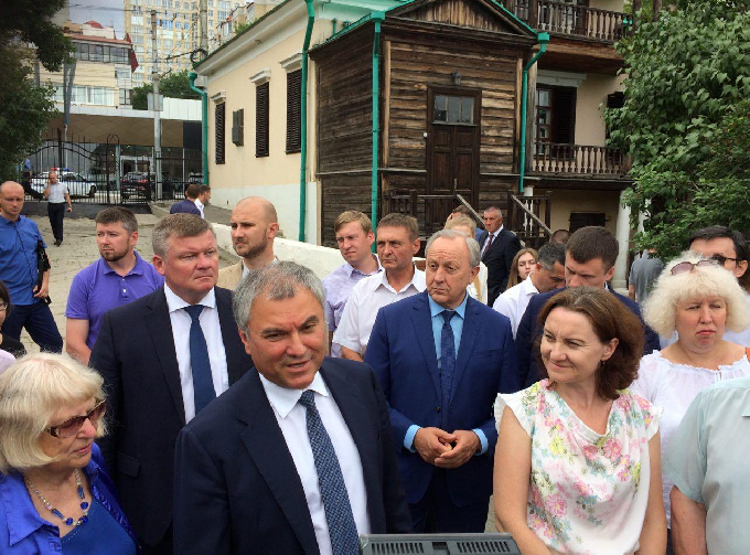 Панков отметил интерес Володина к саратовским музеям
