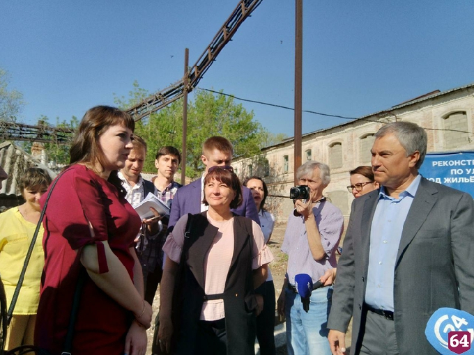 Саратовским молодым медикам увеличат заработную плату 