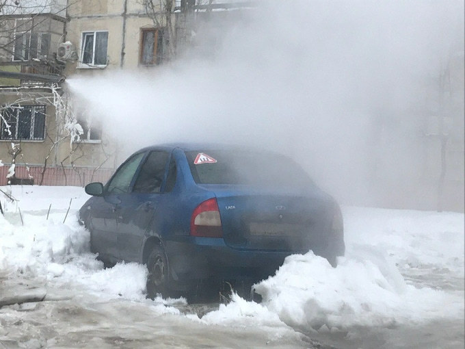 В Саратове «Калина» оказалась под фонтаном кипятка
