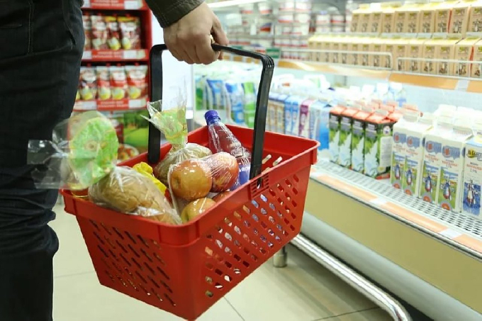 Грабители сбежали из «Семейного» с корзиной продуктов