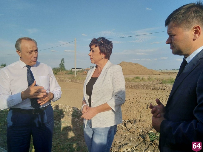 Саратовский губернатор отметил патриотизм энгельсских дорожников 