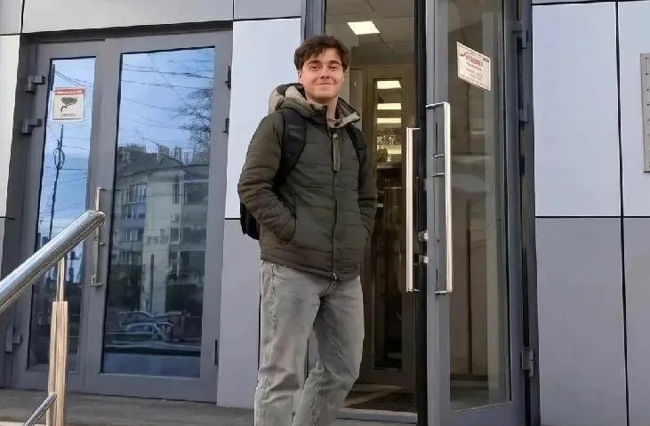 В Саратове выпускнику столичного вуза помогли найти работу
