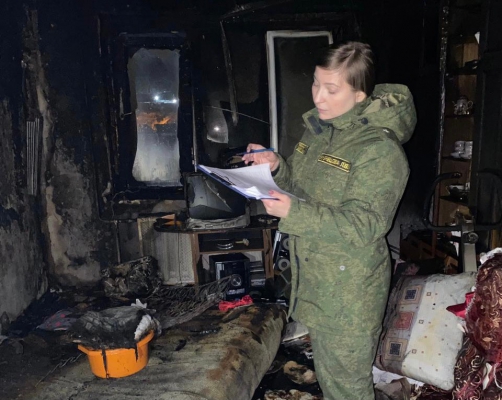 В Саратове на пожаре погибла женщина