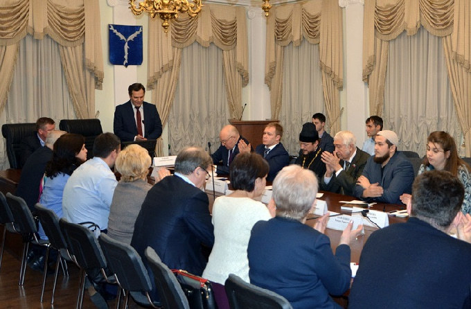 Общественную палату Саратова возглавил ректор консерватории 