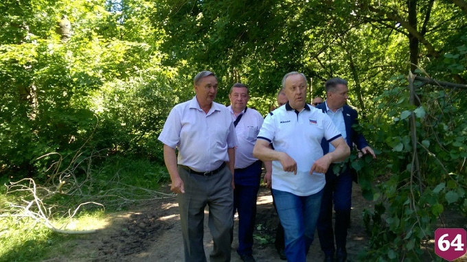 Радаев обещал найти 6 млн рублей на очистку Андреевских прудов