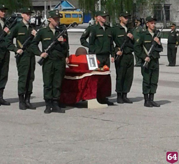 В Саратовской области перезахоронили останки погибшего на войне солдата 