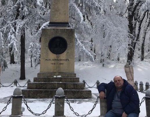 В «Инстаграме» выбрали самого романтичного министра Саратовской области