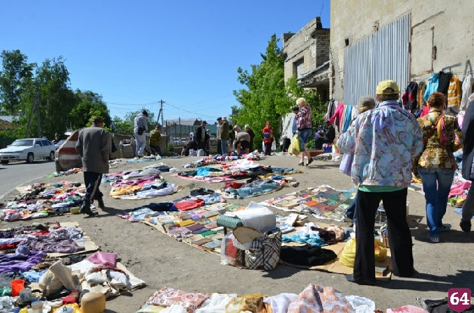 В Саратове под «блошиный рынок» отведут дополнительную территорию