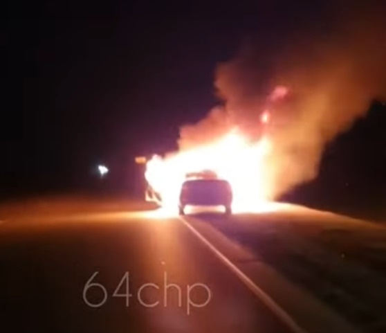 На трассе под Саратовом сгорел автомобиль