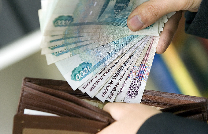 В Саратовской области труд специалиста оценивают в 32 тысячи рублей