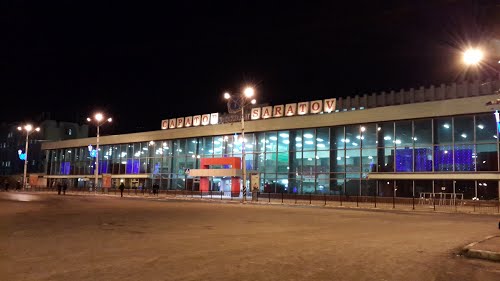 В Саратове сняли с поезда буйного пассажира из Татарстана