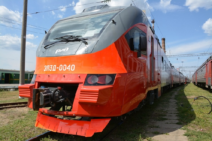 В Саратов прибыли новые электрички для перевозки пассажиров в аэропорт 