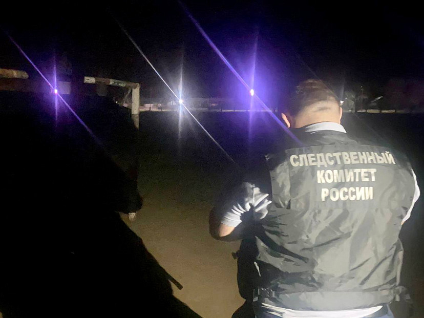 После падения на 12-летнего мальчика футбольных ворот возбуждено дело