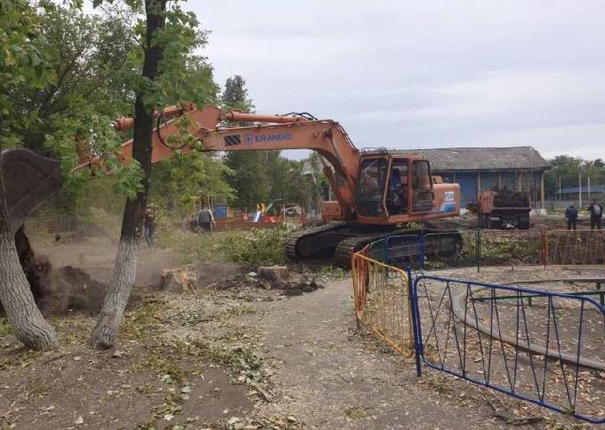 В Петровске началась реконструкция городского парка