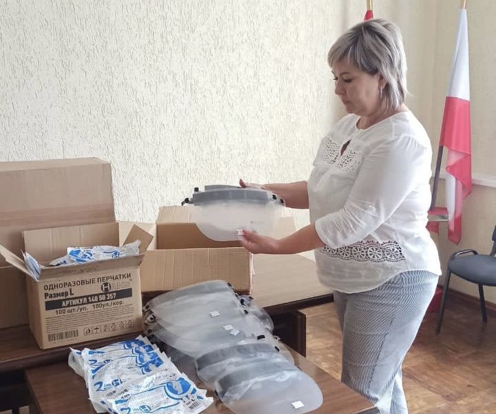 В Саратов привезли средства индивидуальной защиты для выборов