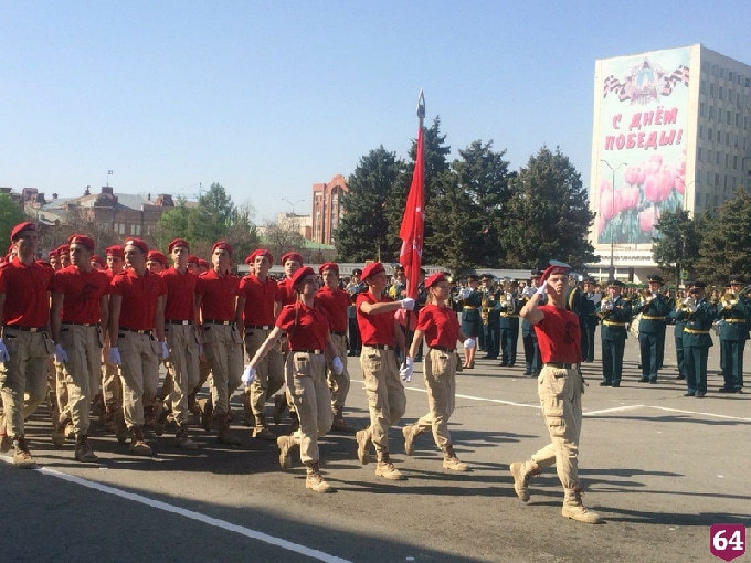 В Саратове прошла репетиция парада Победы