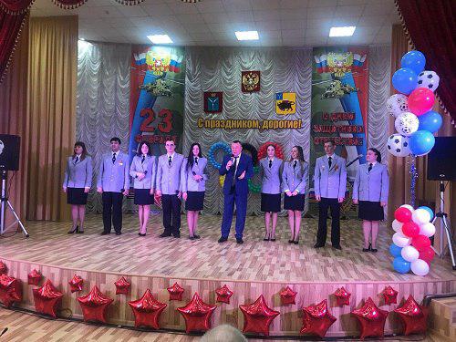 Полицейские устроили в доме-интернате праздничный концерт 
