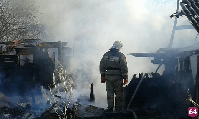 На пепелище заброшенного дома обнаружили обгоревшие тела мужчины и женщины
