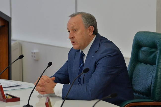 Валерий Радаев поднялся на 9 строчек в рейтинге влияния губернаторов 