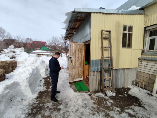 Под Саратовом мужчина порезал сердце знакомой