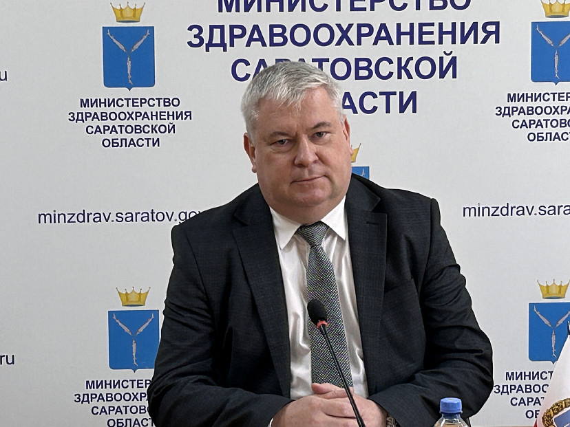 Глава саратовского минздрава призвал пользоваться медицинскими чат-ботами