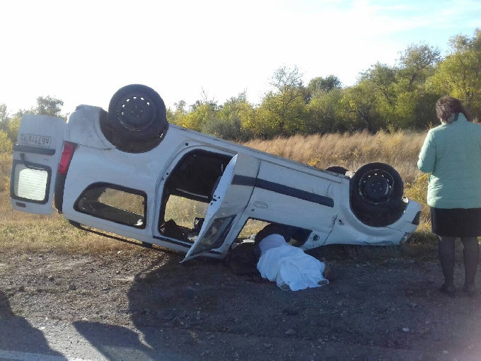 Установлена личность погибшего в перевернувшемся на крышу «Ларгусе»