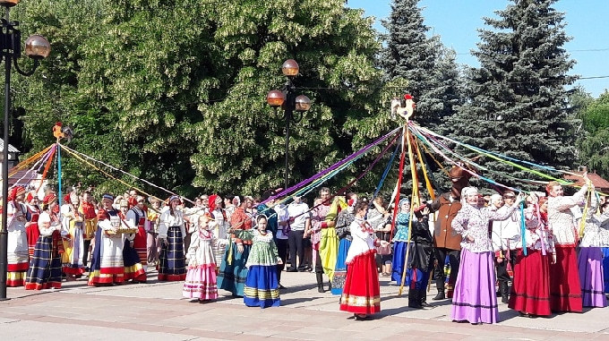 В первый день театральный фестиваль в Балашове посетили 15 тысяч человек 