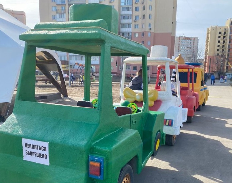 В Саратове незаконно работал аттракцион 