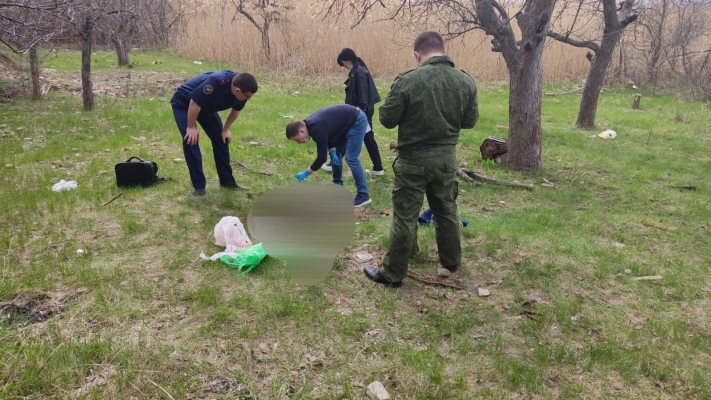 В дачном поселке под Саратовом убили мужчину