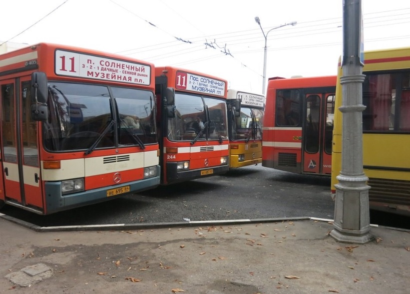 Саратовцы пожаловались на «дубильник» в автобусе популярного маршрута