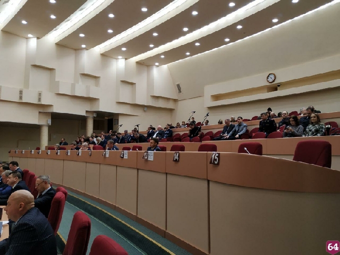 Доходы и расходы бюджета Саратова увеличили на 30 млн рублей 